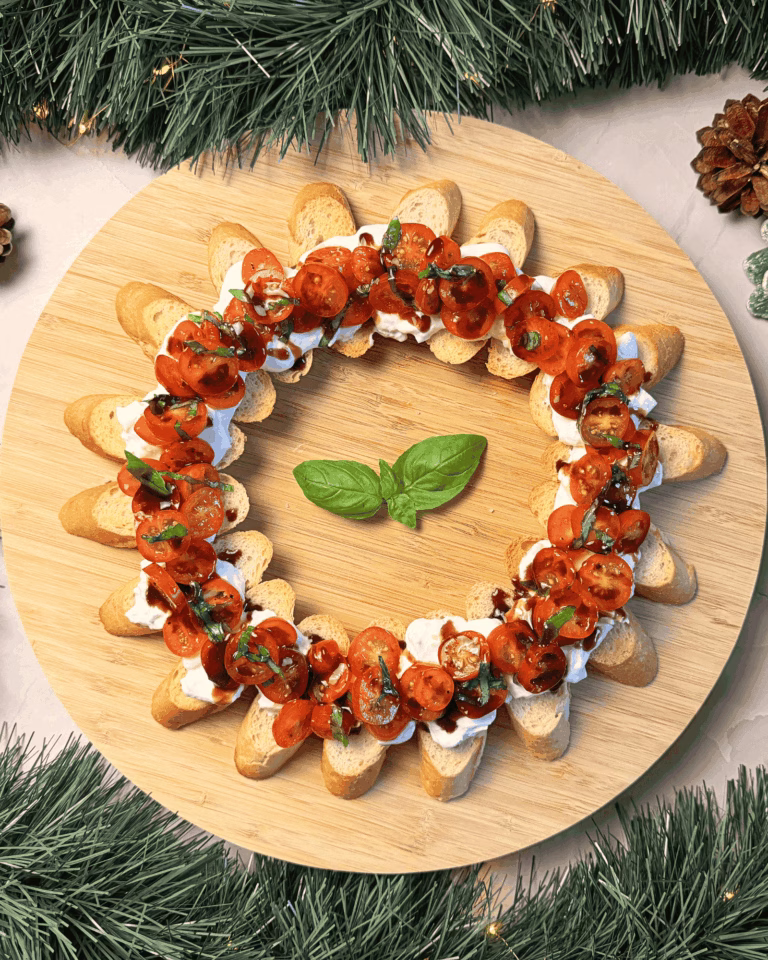 Christmas Appetizer Burrata Crostini Wreath