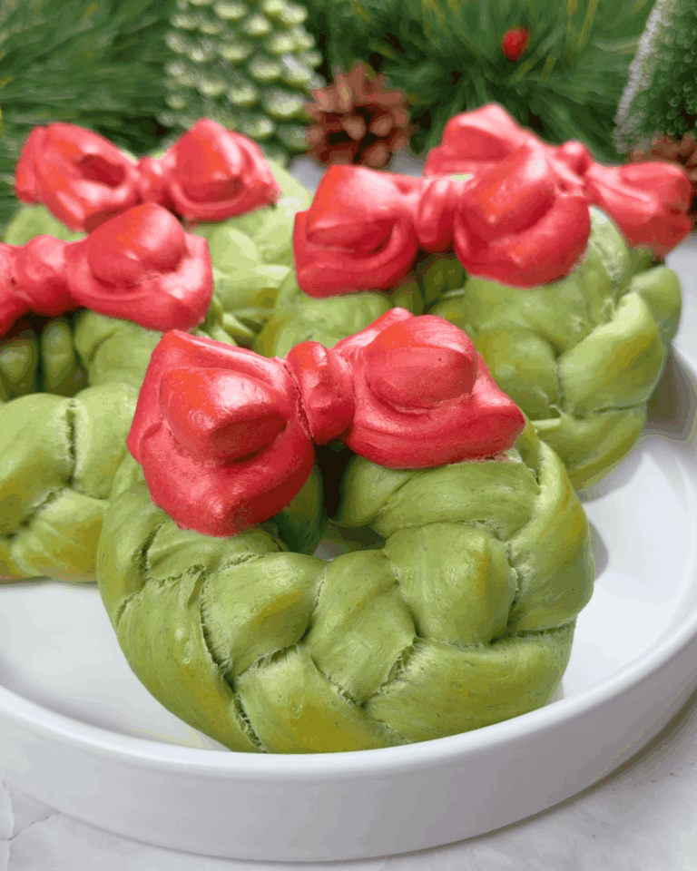 Christmas bread wreath brioche made with natural dyes